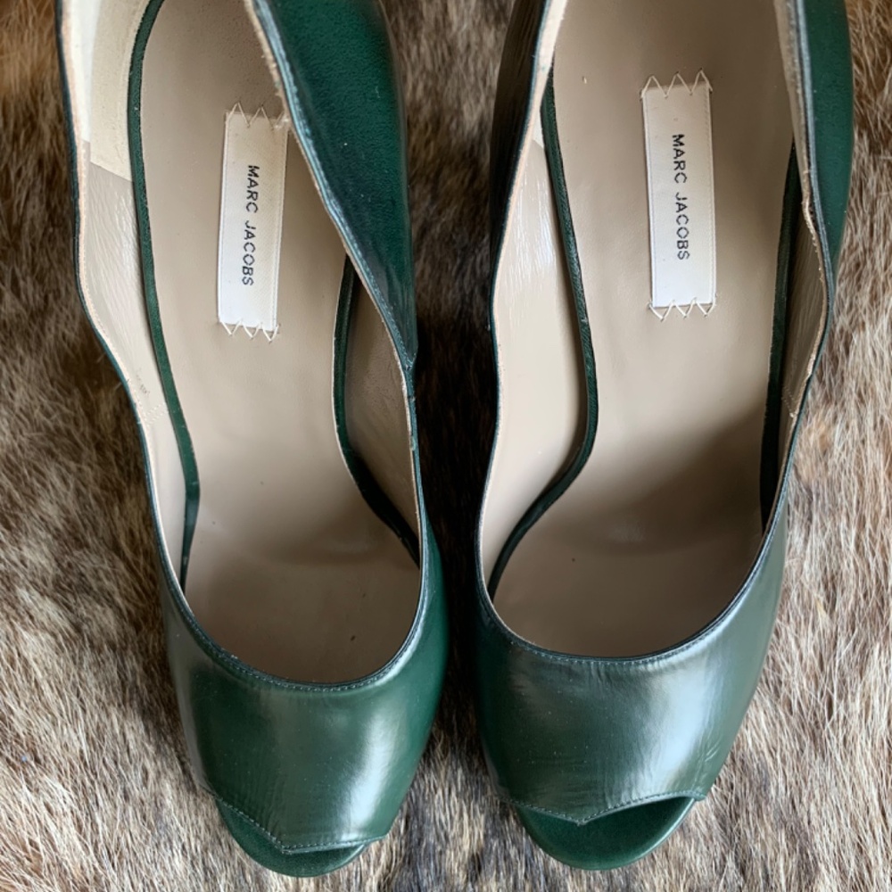 Marc Jacobs Dark Green Peep Toe Heels (SOLD) - Picture 5 of 8